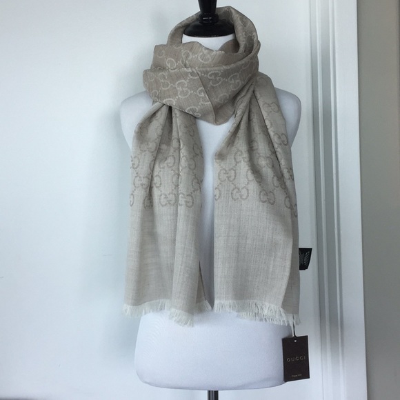 tan gucci scarf